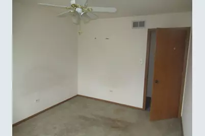 [Address not provided], Lombard, IL 60148 - Photo 13