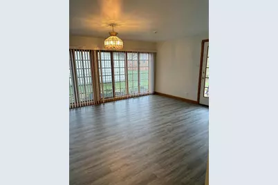 172 N Floyd Lane, Chicago Heights, IL 60411 - Photo 5