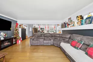 3426 S 60th Ct, Cicero, IL 60804 - Photo 5