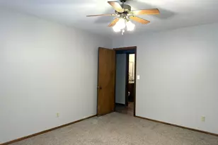 5766 Hoylake Dr, Rockford, IL 61107 - Photo 25