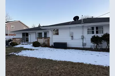 5766 Hoylake Drive, Rockford, IL 61107 - Photo 5