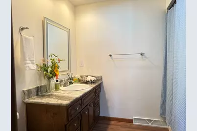 5766 Hoylake Drive, Rockford, IL 61107 - Photo 21