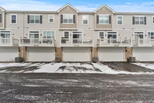 30W158 Wheeler Cir, Warrenville, IL 60563 - Photo 21