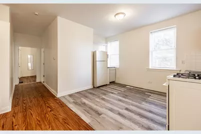 1900 S Throop Street #9, Chicago, IL 60608 - Photo 3