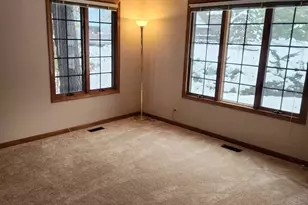 6808 Scotch Pine Trail, Darien, IL 60561 - Photo 5