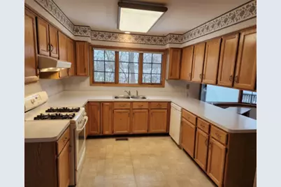 6808 Scotch Pine Trail, Darien, IL 60561 - Photo 11