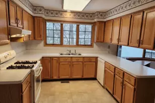 6808 Scotch Pine Trail, Darien, IL 60561 - Photo 11