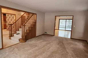 6808 Scotch Pine Trail, Darien, IL 60561 - Photo 7
