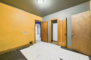 2001 S 11th Ave, Maywood, IL 60153 - Photo 11