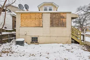 2001 S 11th Ave, Maywood, IL 60153 - Photo 21