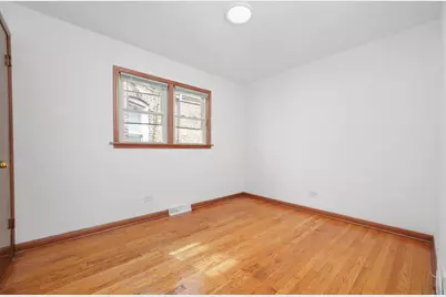 6642 S Wolcott Avenue, Chicago, IL 60636 - Photo 9