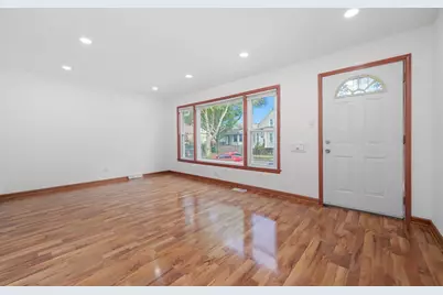 6642 S Wolcott Avenue, Chicago, IL 60636 - Photo 3