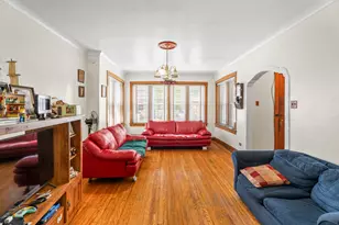 5951 S Richmond St, Chicago, IL 60629 - Photo 3