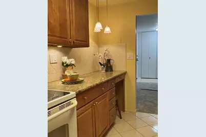 825 Pearson Street #3D, Des Plaines, IL 60016 - Photo 15