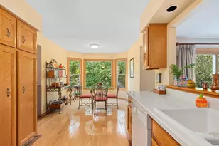 5426 Bonnie Trail, Oak Forest, IL 60452 - Photo 7