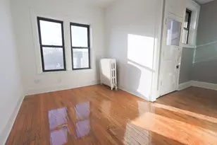 637 W Cornelia Ave, Chicago, IL 60657 - Photo 9