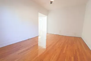 637 W Cornelia Ave, Chicago, IL 60657 - Photo 11