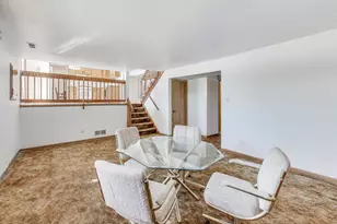 749 Old Farm Rd, Matteson, IL 60443 - Photo 15