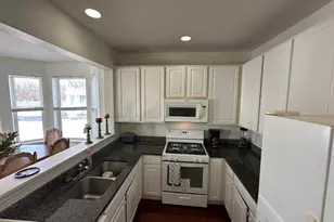 2600 Providence Ave, Aurora, IL 60503 - Photo 11