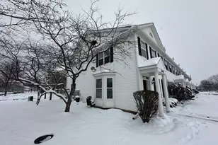 2600 Providence Ave, Aurora, IL 60503 - Photo 3