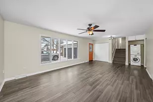 8939 Melvina Ave, Oak Lawn, IL 60453 - Photo 9