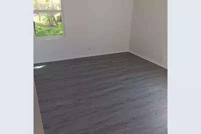 [Address not provided], Dekalb, IL 60115 - Photo 17