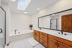 3308 Pebblecreek Pl, Champaign, IL 61822 - Photo 33