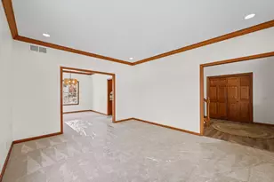 3308 Pebblecreek Pl, Champaign, IL 61822 - Photo 9