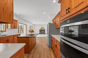 3308 Pebblecreek Pl, Champaign, IL 61822 - Photo 13