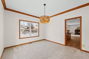 3308 Pebblecreek Pl, Champaign, IL 61822 - Photo 11