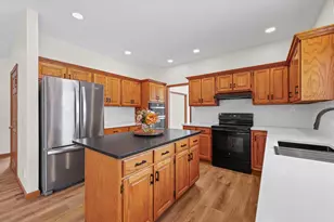 3308 Pebblecreek Pl, Champaign, IL 61822 - Photo 17