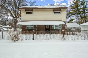 1721 Nixon Ct, Rockford, IL 61108 - Photo 1