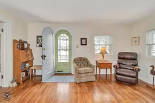 323 S Grand Ave, Bradley, IL 60915 - Photo 5