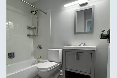 5320 N Sheridan Road #2109, Chicago, IL 60640 - Photo 9