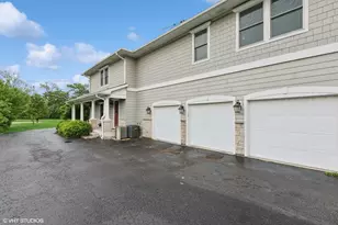 6730 S Madison St, Willowbrook, IL 60527 - Photo 5