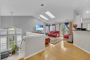 2470 Palazzo Ct, Buffalo Grove, IL 60089 - Photo 7