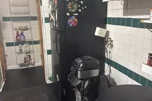 10436 S Calumet Ave, Chicago, IL 60628 - Photo 9