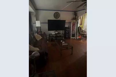 10436 S Calumet Avenue, Chicago, IL 60628 - Photo 3