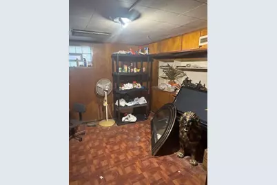 10436 S Calumet Avenue, Chicago, IL 60628 - Photo 15