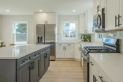 6964 W Cleveland Street, Niles, IL 60714 - Photo 3