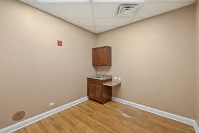 1232 American Way #1264, Libertyville, IL 60048 - Photo 9