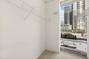 340 E Randolph St, Chicago, IL 60601 - Photo 13