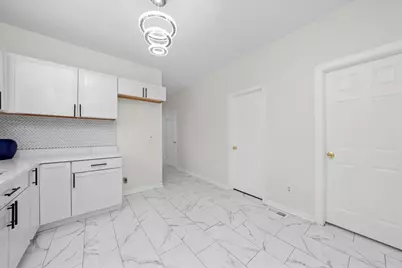 [Address not provided], Chicago, IL 60636 - Photo 7