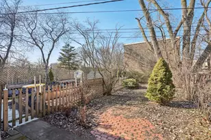 414 Skokie Ct, Wilmette, IL 60091 - Photo 19