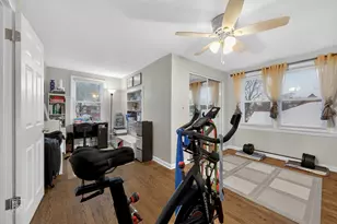 5016 Jarlath Ave, Skokie, IL 60077 - Photo 15