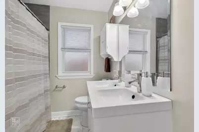 5016 Jarlath Avenue, Skokie, IL 60077 - Photo 11