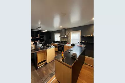 9737 S Calumet Avenue, Chicago, IL 60628 - Photo 5