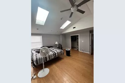 9737 S Calumet Avenue, Chicago, IL 60628 - Photo 11