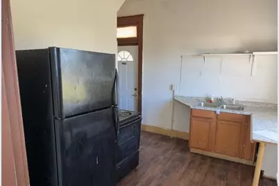 1638 4th Street, Madison, IL 62060 - Photo 5