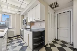 5555 N Sheridan Rd, Chicago, IL 60640 - Photo 9